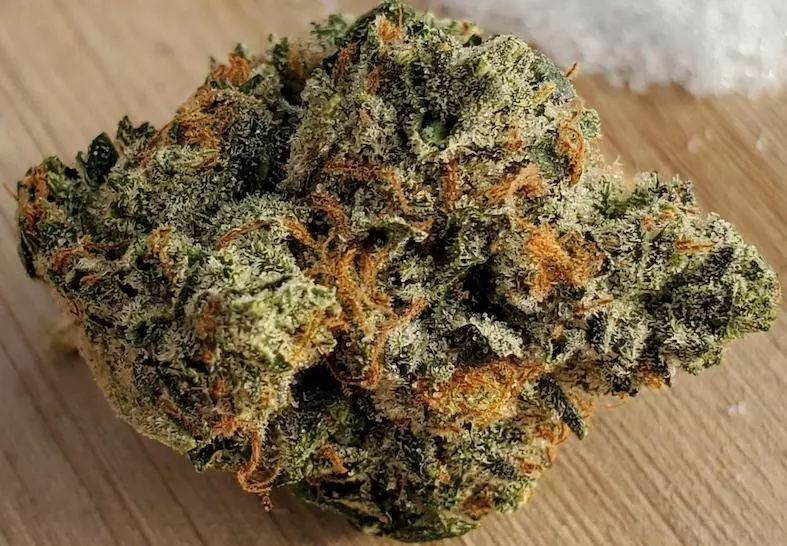 Pink Runtz 3.5g premium hybrid cannabis flower